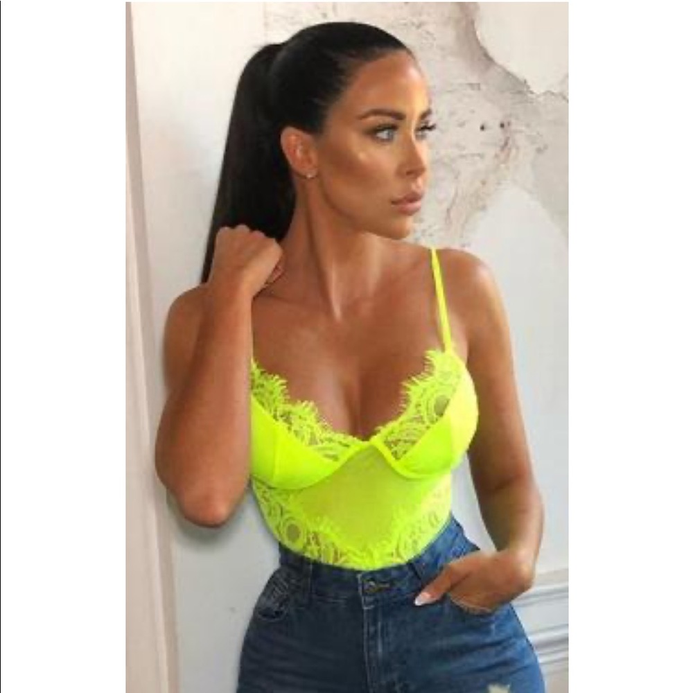 Lime green bodysuit🎾🥎